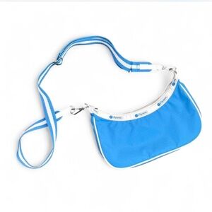LeSportSac designer blue and white shoulder bag